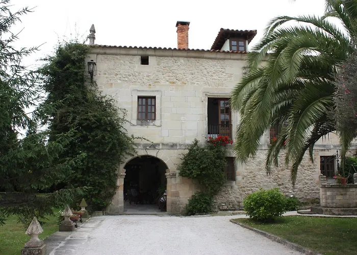Posada De Peredo Y Villa